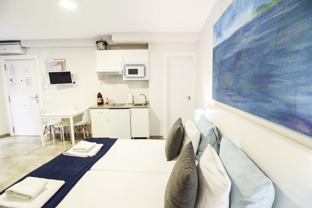 Apartamentos Centro Salecianos Malaga Bagian luar foto